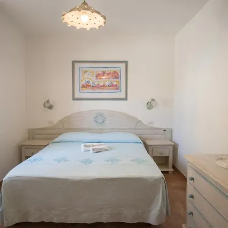 Superb Le Residenze Del Golfo Di No2190 דירה