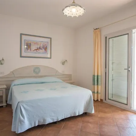 Superb Le Residenze Del Golfo Di No2190 Apartment