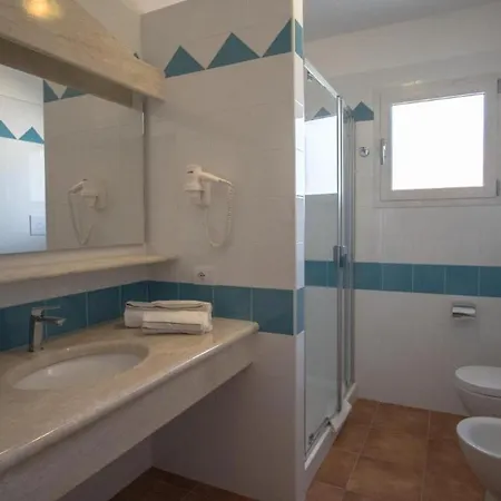 Apartment Superb Le Residenze Del Golfo Di No2190 *